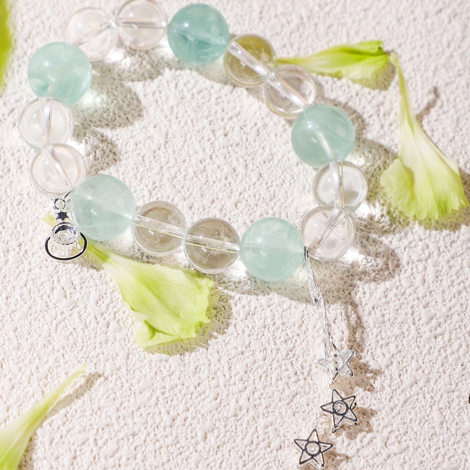 Green Star-Themed Crystal Bracelet