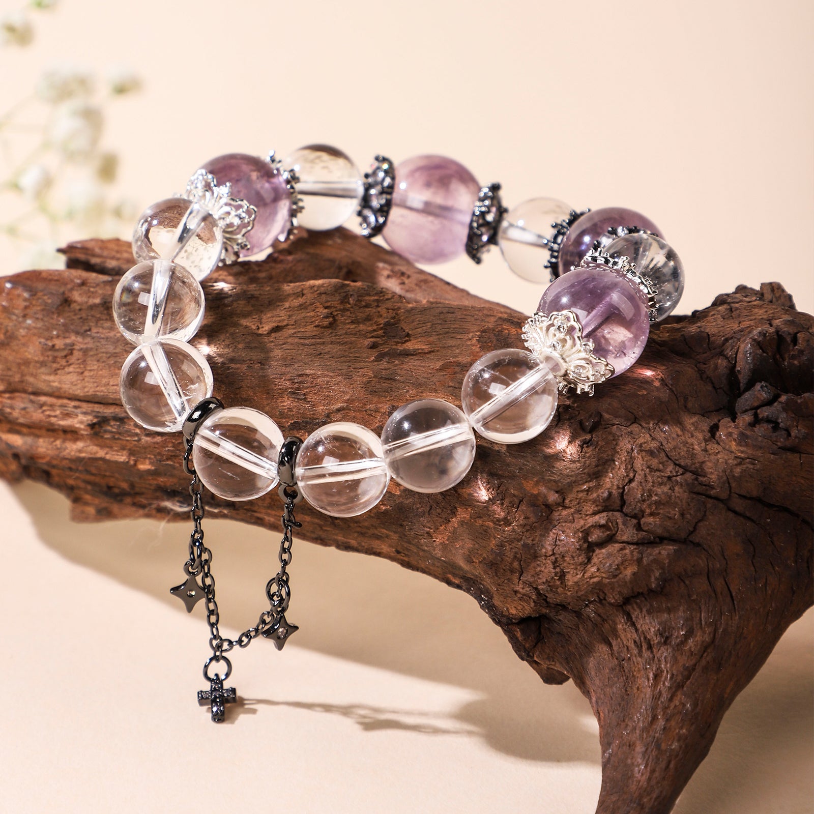 Black crystal chain bracelet in a court style